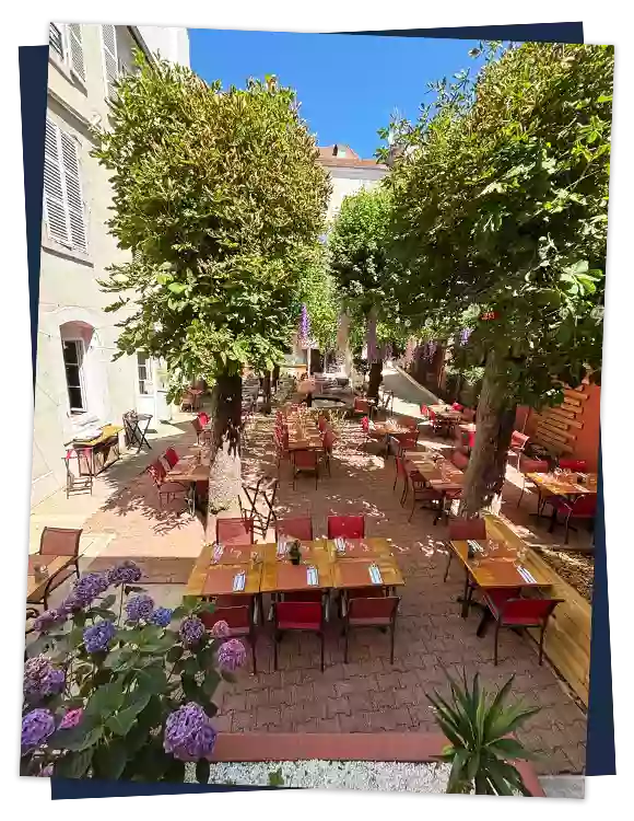 Hotel-Restaurant Le Patio - Restaurant Vichy Centre - Bar Vichy